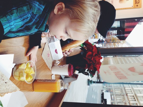 Processed with VSCOcam with f2 preset