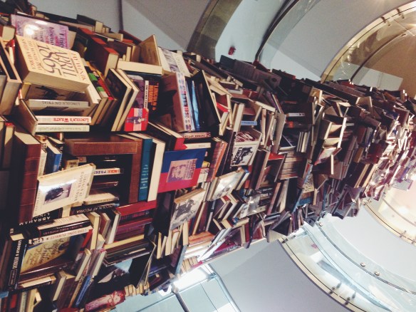 Processed with VSCOcam with f2 preset