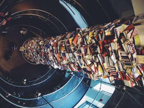 Processed with VSCOcam with f2 preset